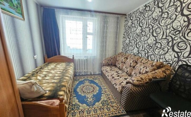 4-комн квартира Юбилейная улица, 12,  д. 12